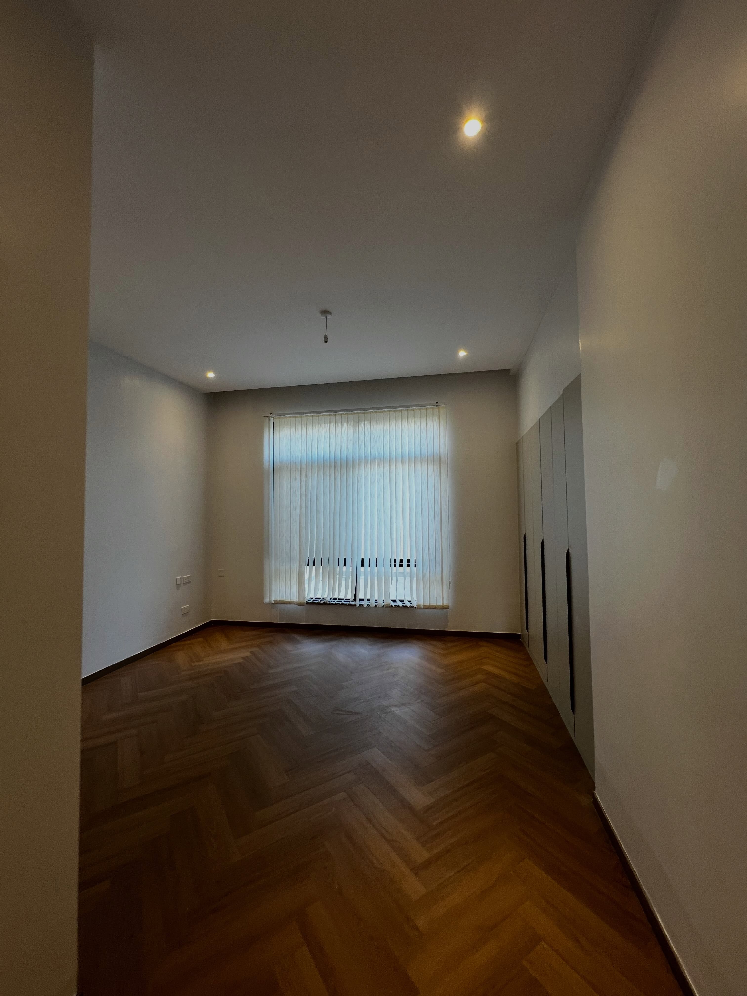 5 Bed Townhouse on Lavington - Image 10