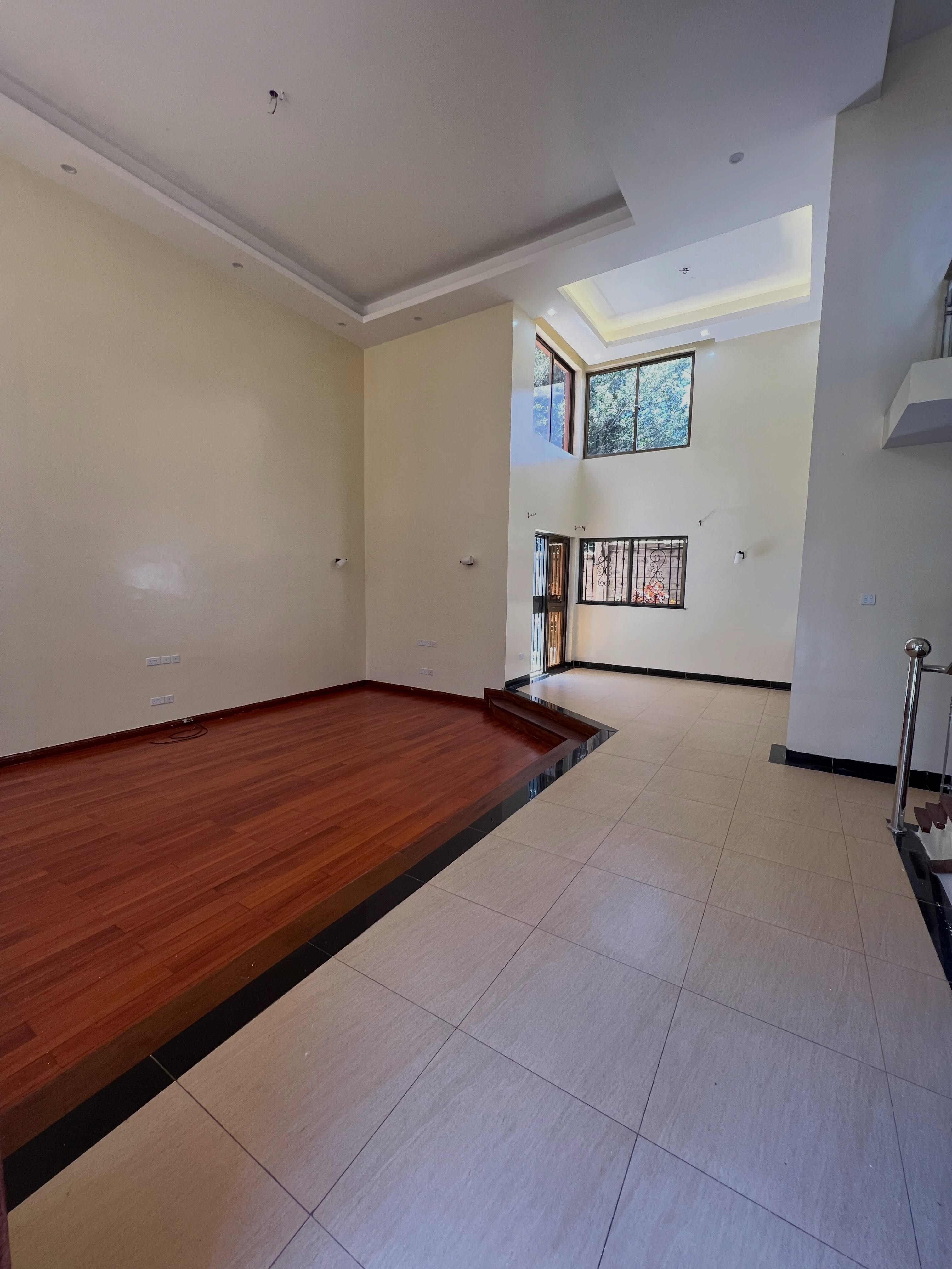 5 Bed Townhouse on Lavington - Image 10