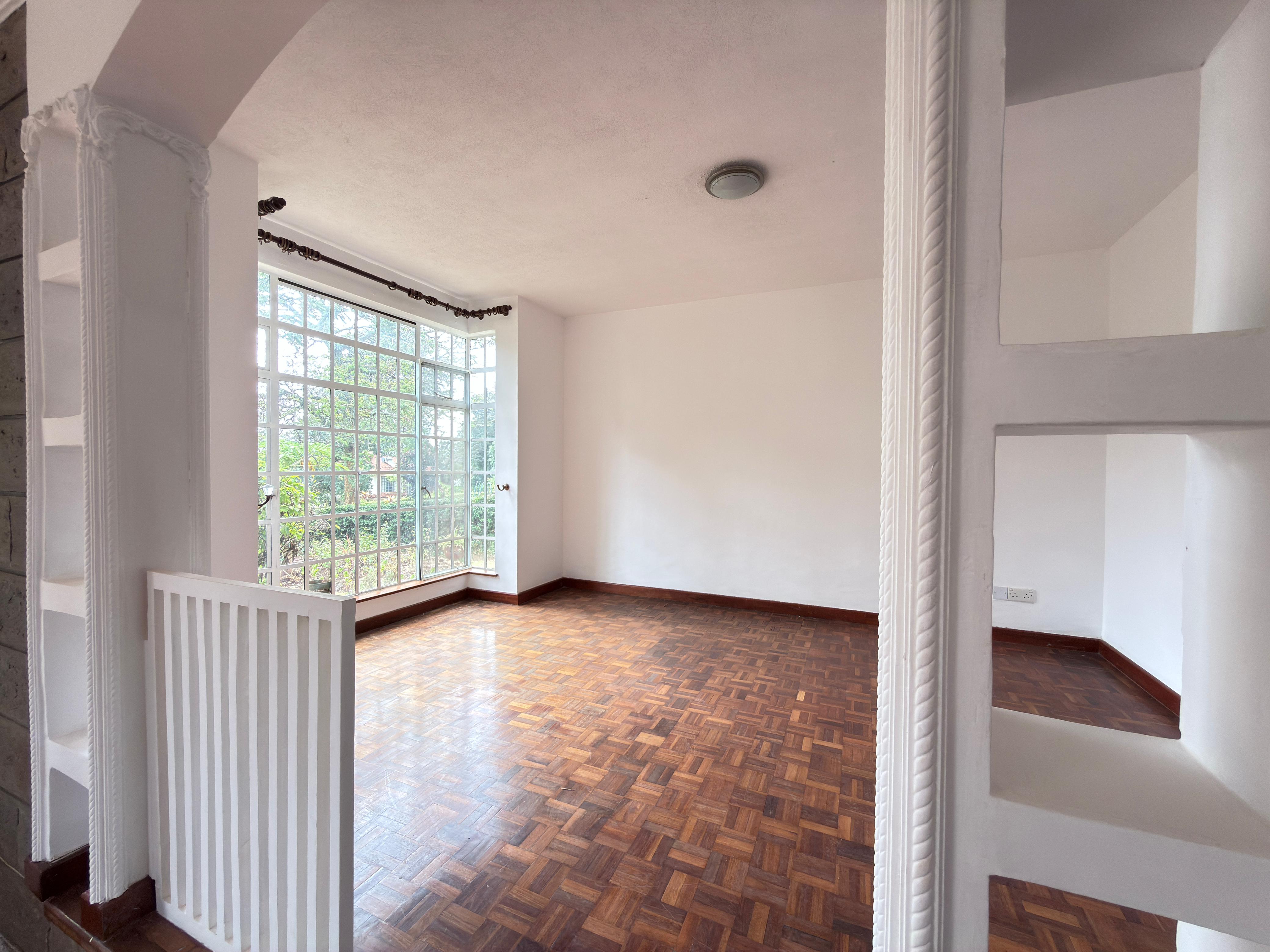 4 Bed Townhouse on Rosslyn - Image 10