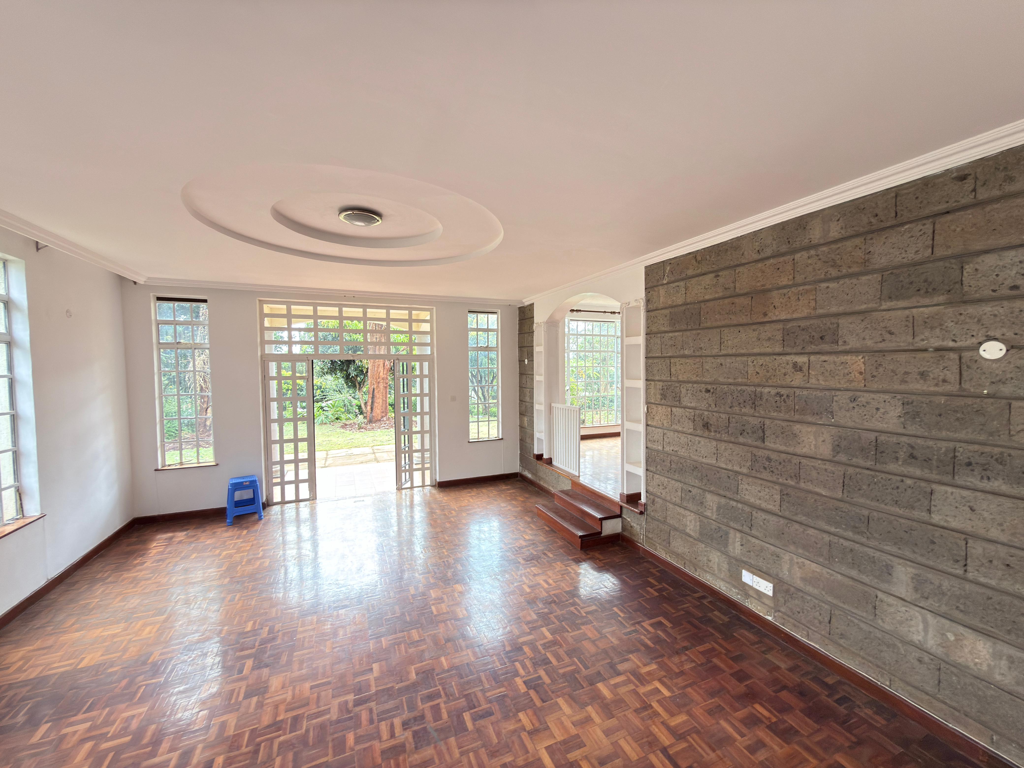 4 Bed Townhouse on Rosslyn - Image 6