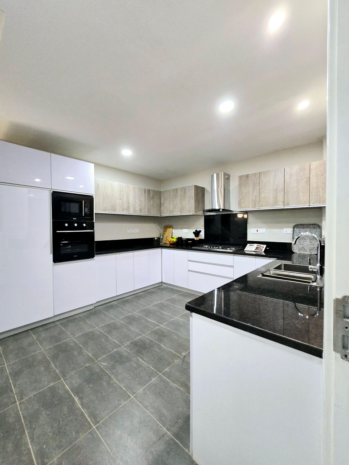 4 Bed Apartment on Kileleshwa - Image 7