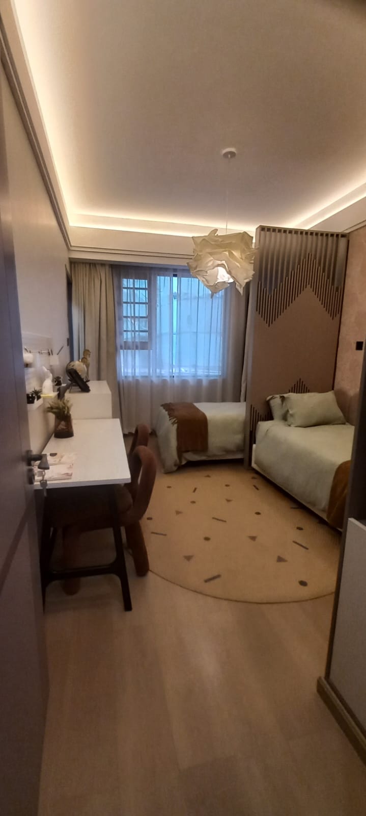 4 Bed Apartment on Lavington - Image 8