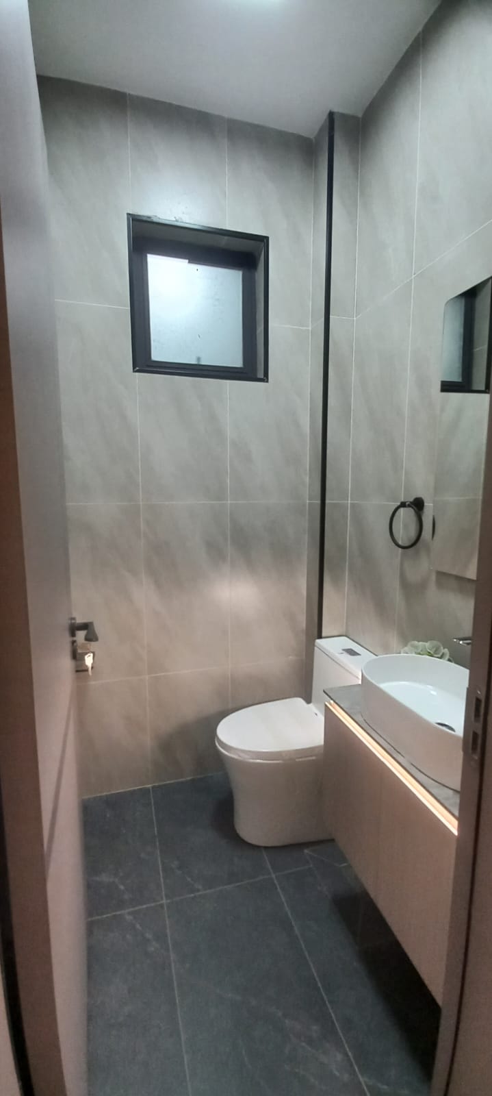 4 Bed Apartment on Lavington - Image 7