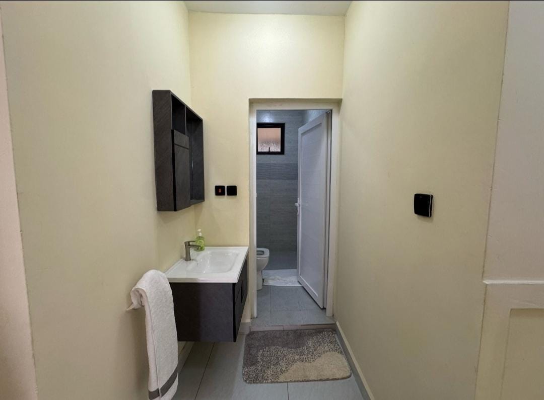 3 Bed Apartment on Nyali - Image 8