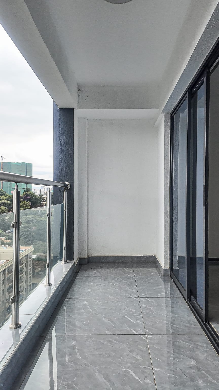 1 Bed Apartment on Lavington - Image 8