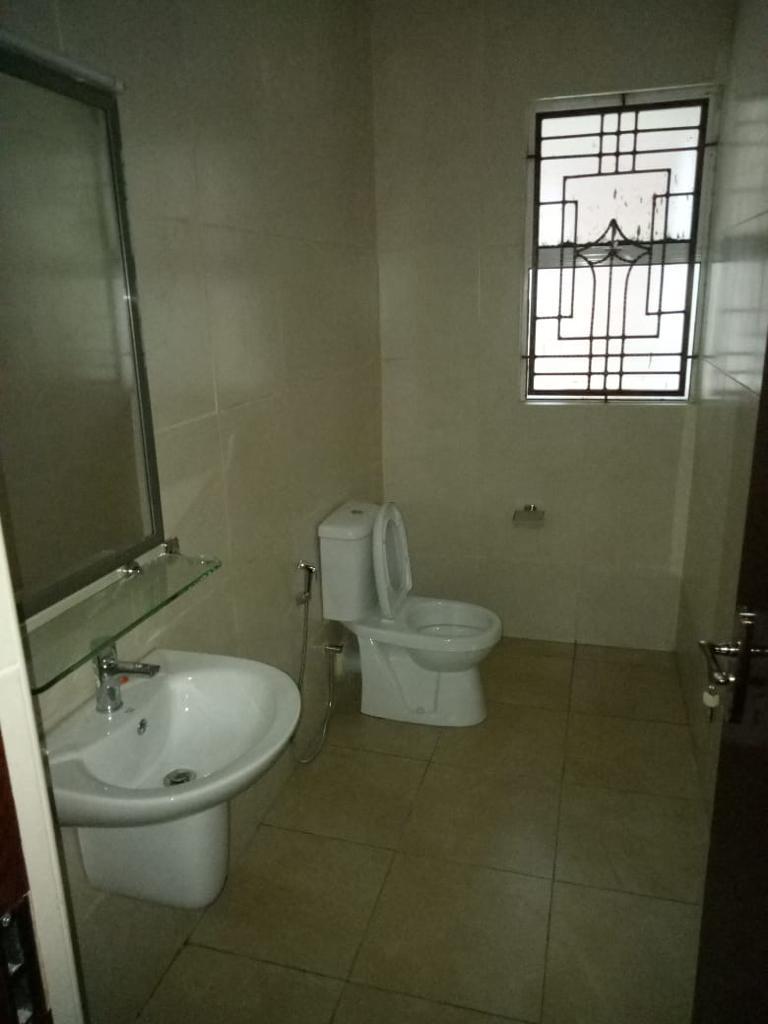 4 Bed Apartment on General Mathenge - Image 6