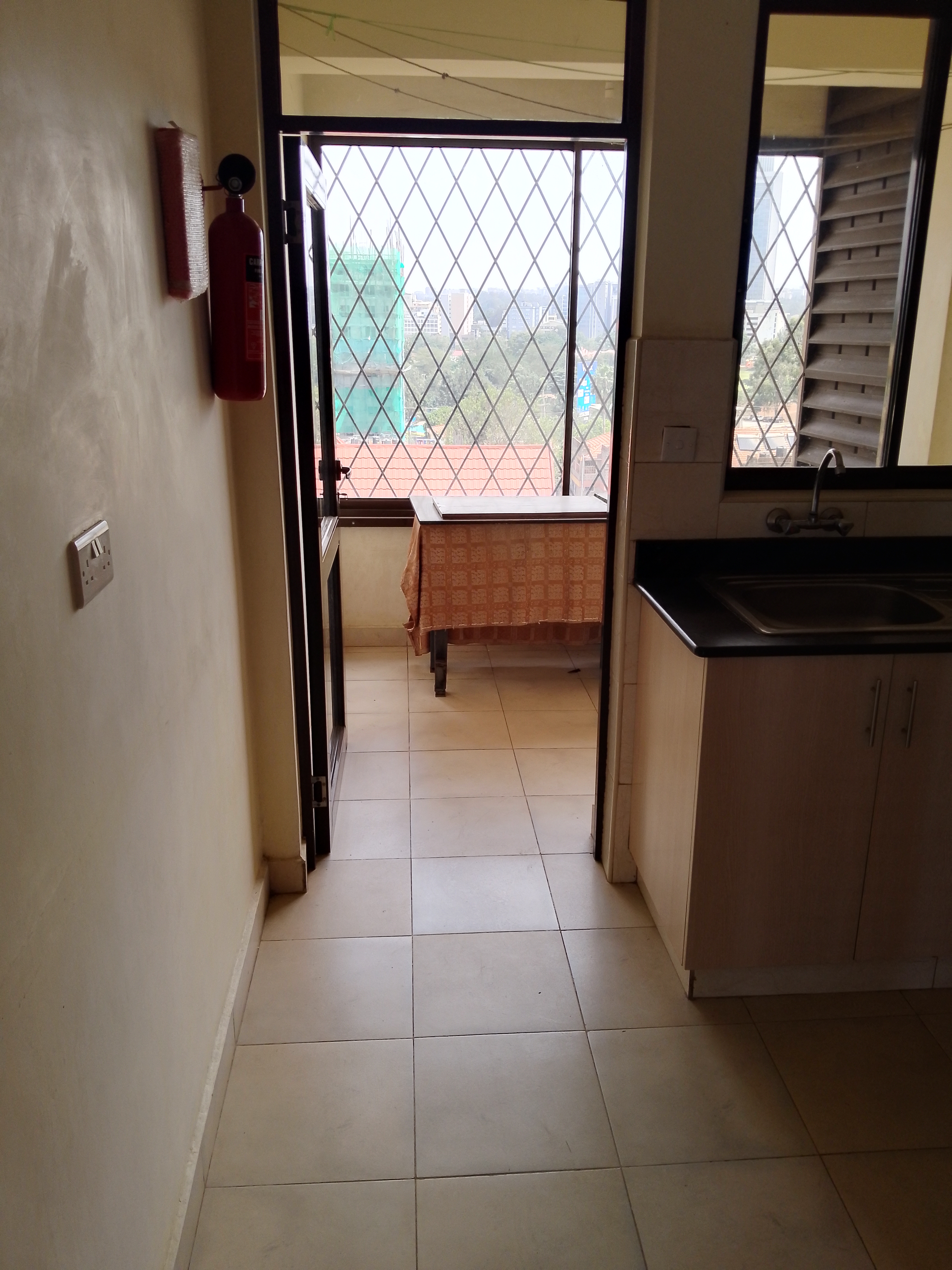 3 Bed Apartment on Parklands - Image 8