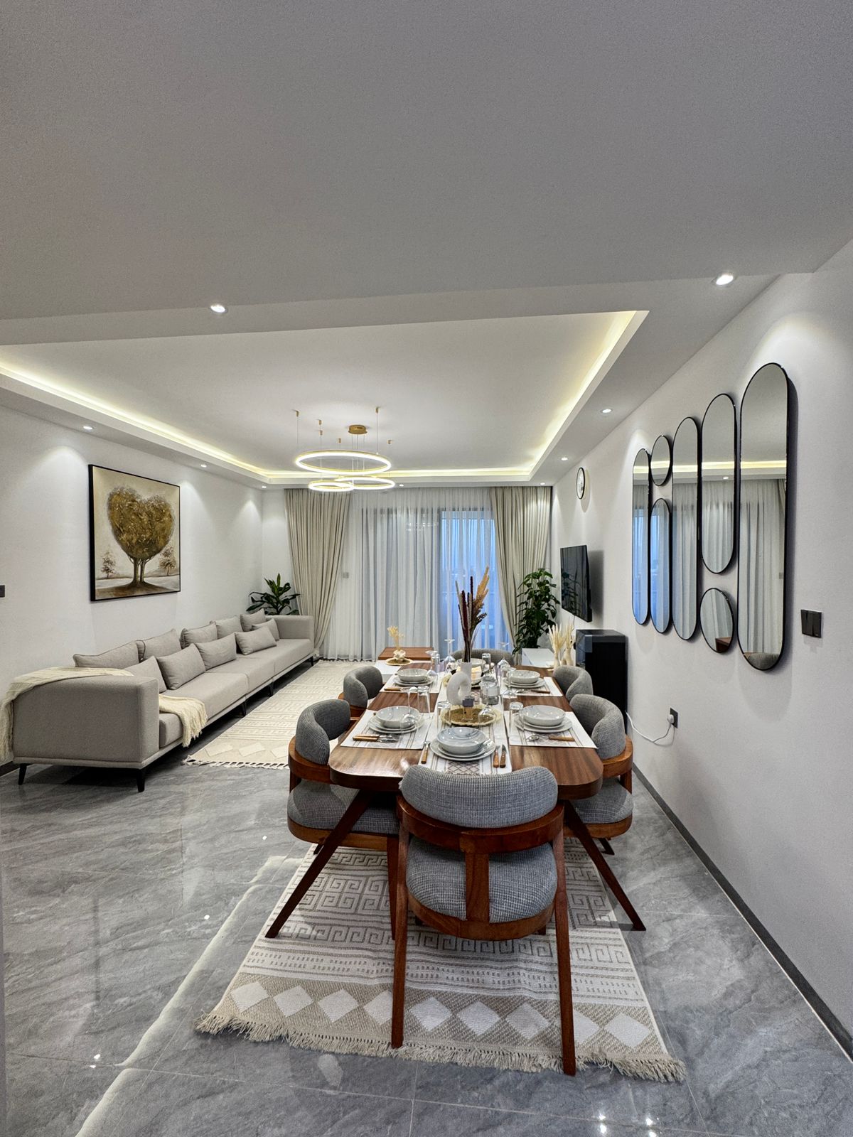 2 Bed Apartment on Westlands Road - Image 7