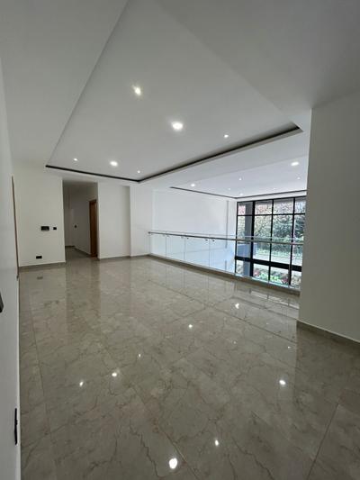 4 Bed Townhouse on Spring Valley