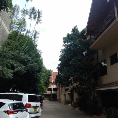 5 Bed Townhouse on Parklands